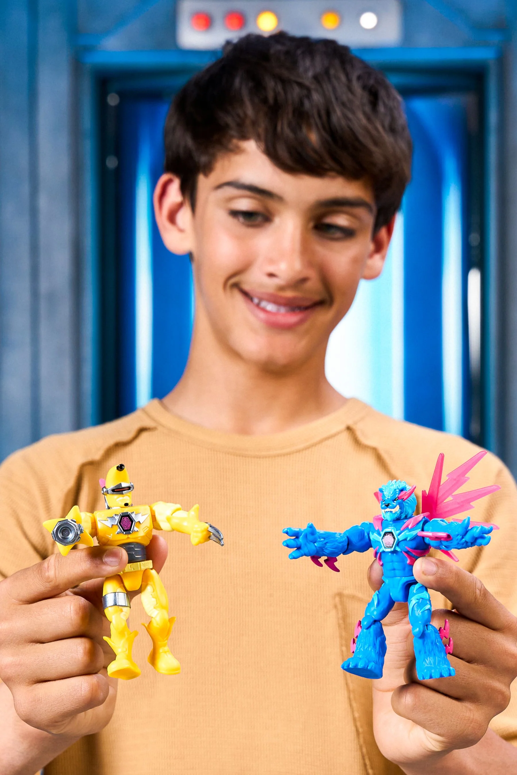 MrBeast Lab Hybrids Action Figure 2-pack – Hyper Fusion Series 16 MrBeast Lab Hybrids Action Figure 2-pack – Hyper Fusion Series